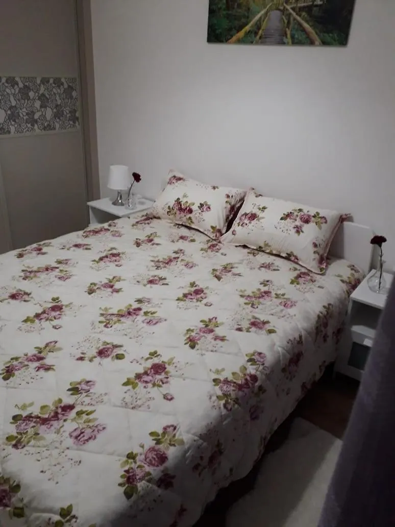 Appartement Sur Bd La Corniche Luxury House With Garden Close To Beach Καζαμπλάνκα